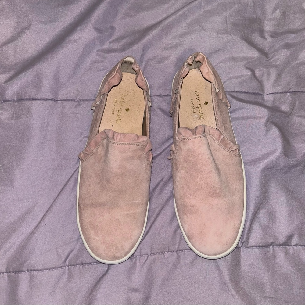 Kate Spade | Lilly Ruffle Suede Sneakers Sz 6.5